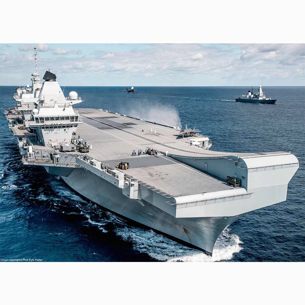 HMS Queen Elizabeth (R08) Aircraft Carrier 30 Inches Model