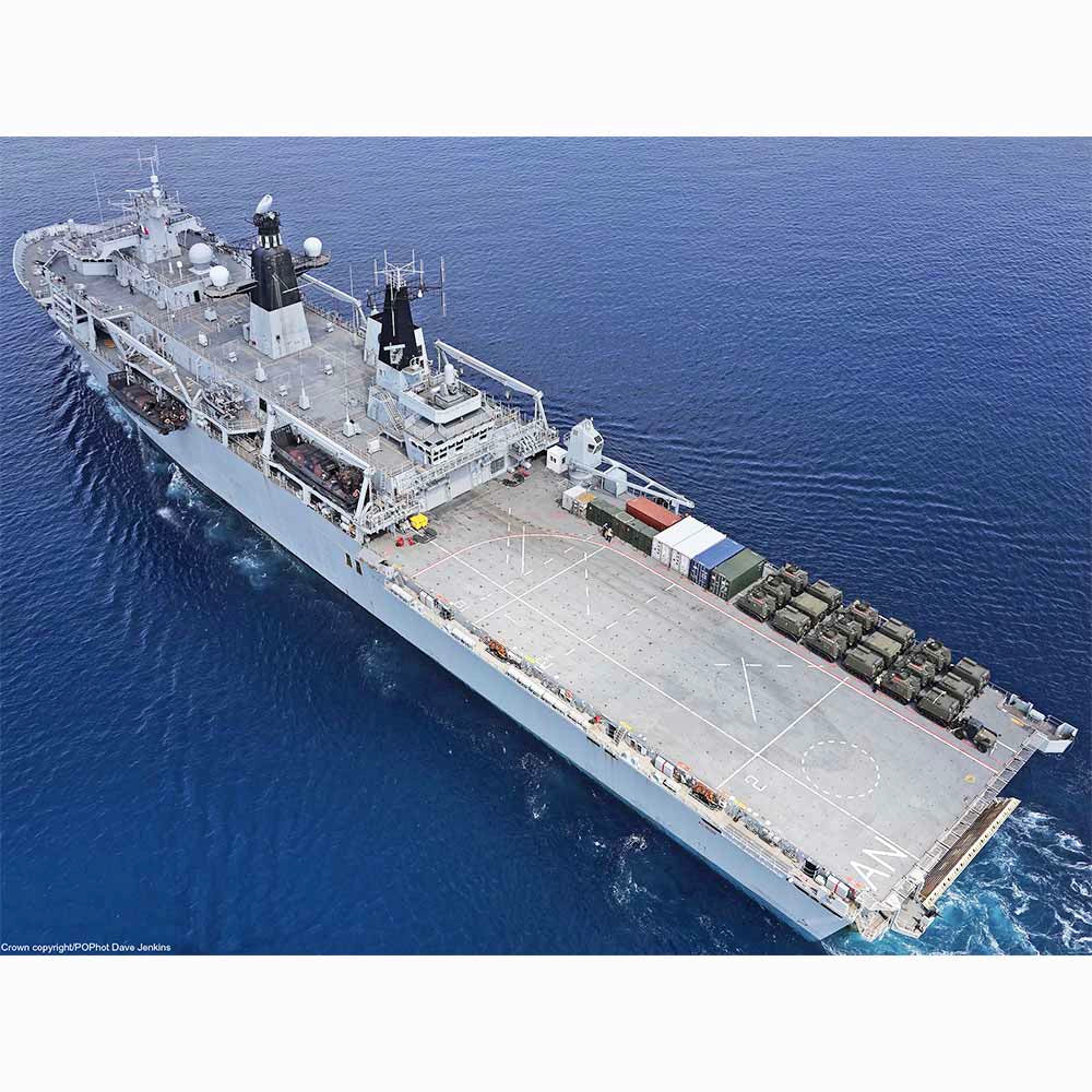 HMS Albion (L14) Amphibious Assault 30 Inches Ship Model