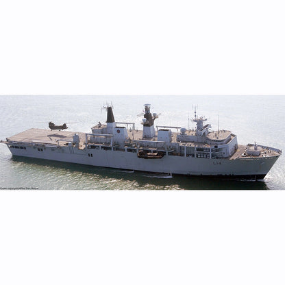 HMS Albion (L14) Amphibious Assault 30 Inches Ship Model