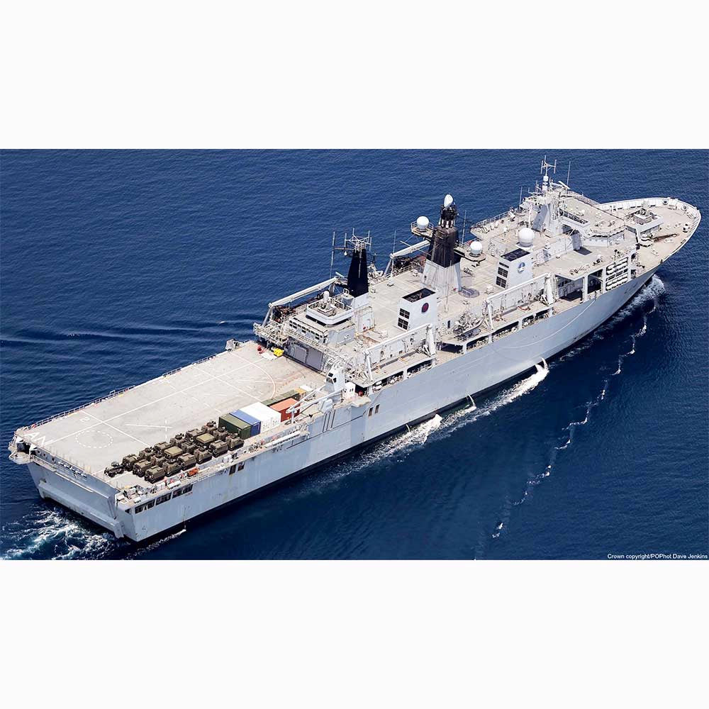 HMS Albion (L14) Amphibious Assault 30 Inches Ship Model