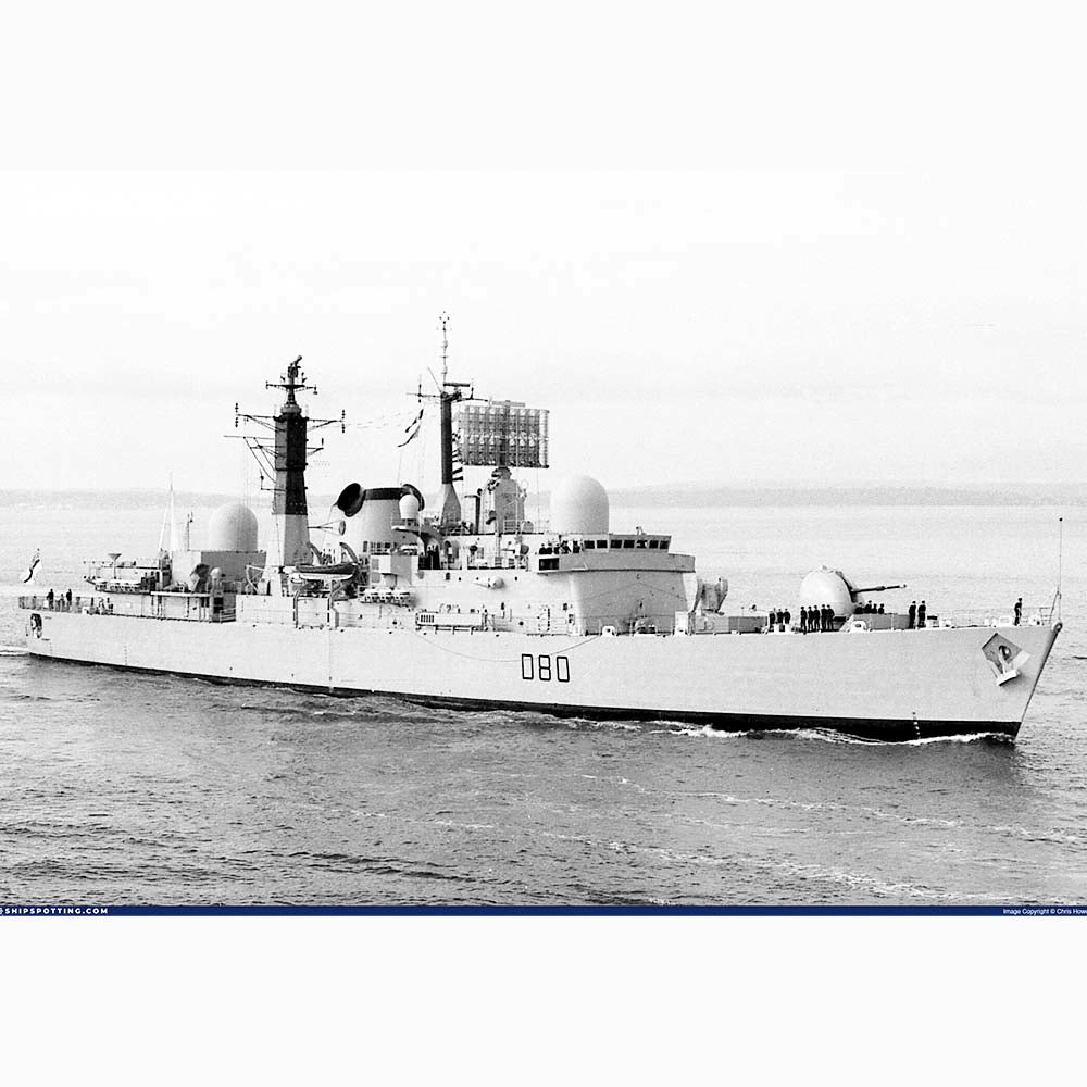 HMS Sheffield (D80) Destroyer 30 Inches Model
