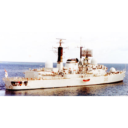 HMS Sheffield (D80) Destroyer 30 Inches Model