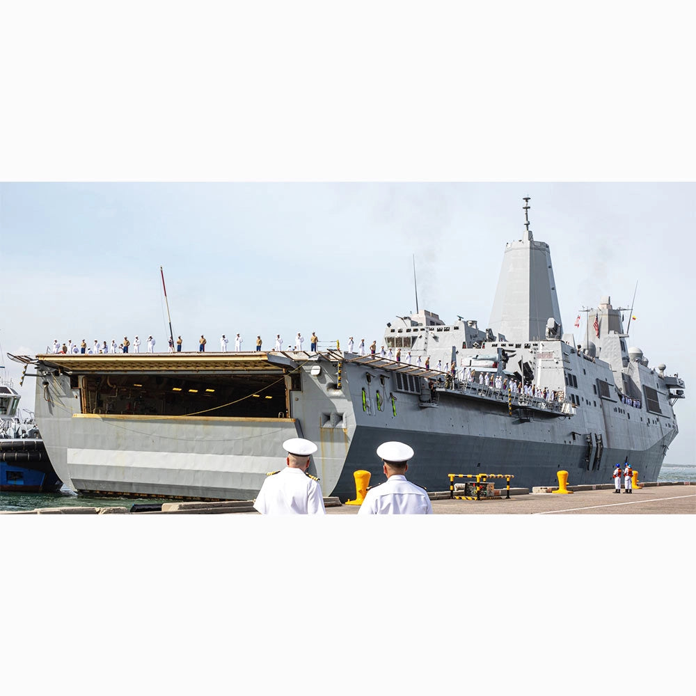 USS New York (LPD-21) Amphibious Transport Dock 30 Inches Model