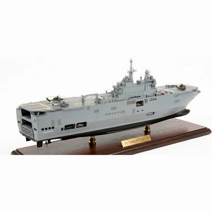 FS Tonnerre (L9014) Amphibious Assault 30 Inches Ship Model