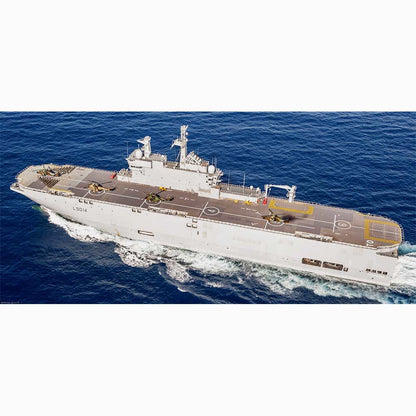 FS Tonnerre (L9014) Amphibious Assault 30 Inches Ship Model