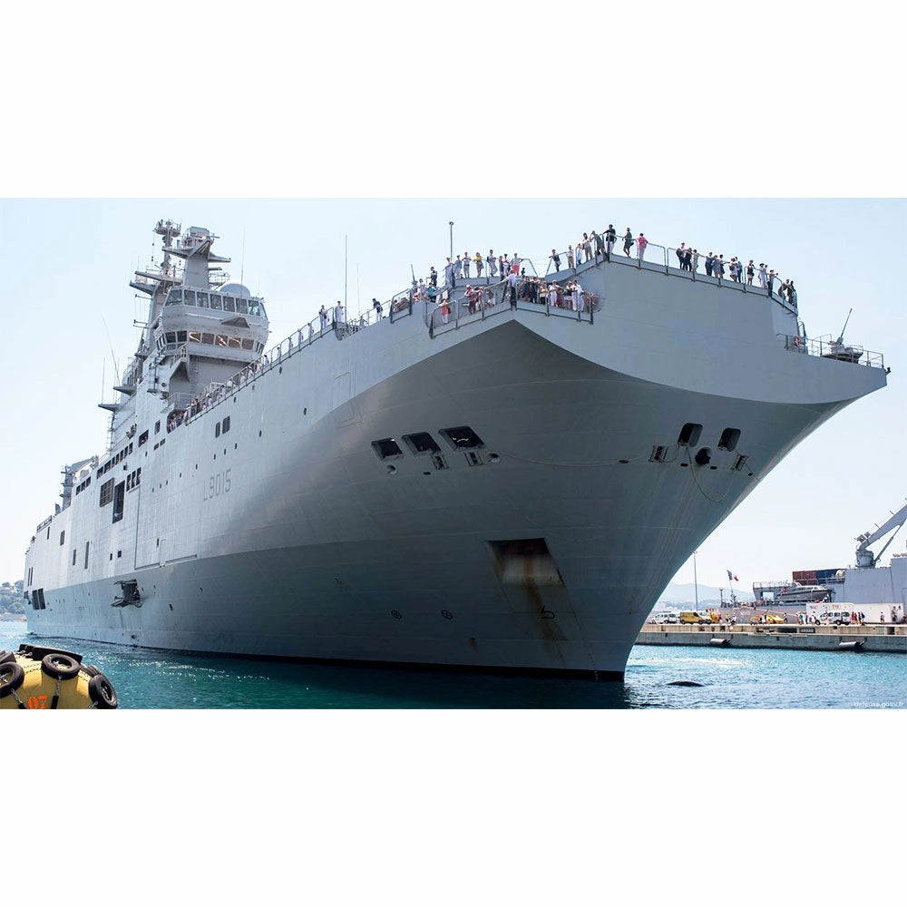 FS Dixmude (L9015) Amphibious Assault 30 Inches Ship Model