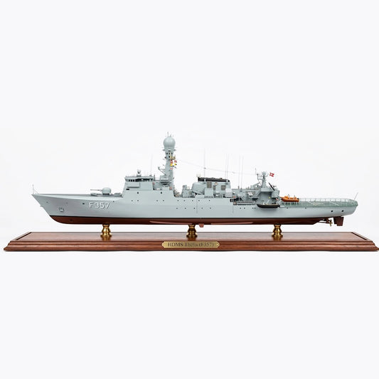 HDMS Thetis (F357) Patrol Frigate 30 Inches Model