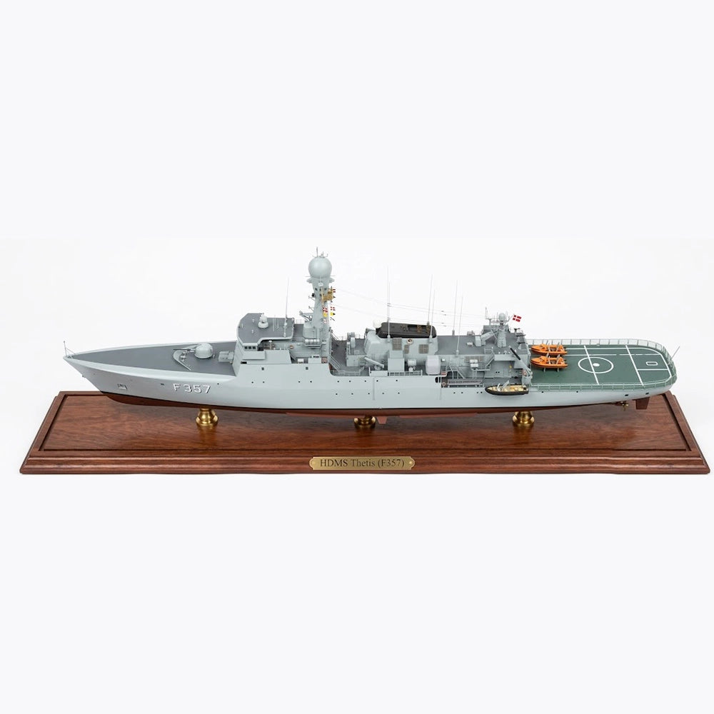 HDMS Thetis (F357) Patrol Frigate 30 Inches Model