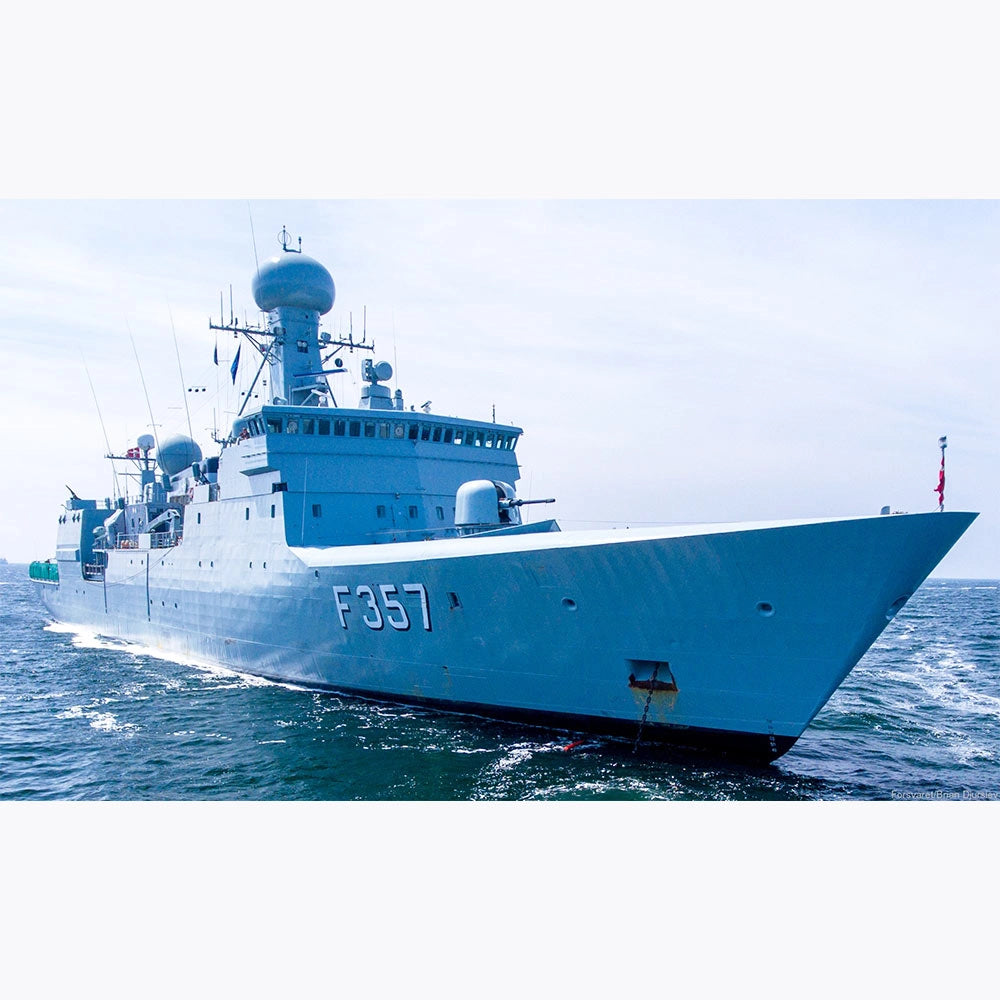 HDMS Thetis (F357) Patrol Frigate 30 Inches Model