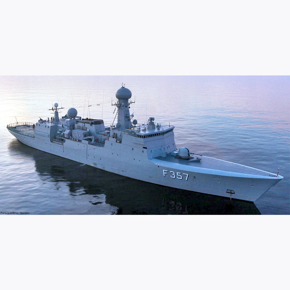 HDMS Thetis (F357) Patrol Frigate 30 Inches Model