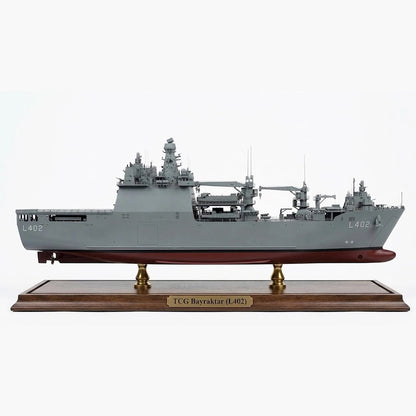 TCG Bayraktar (L402 Landing Ship Tank 30 Inches Model