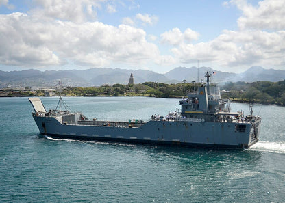 CW3 Harold C. Clinger (LSV-2) 36 Inches Ship Model