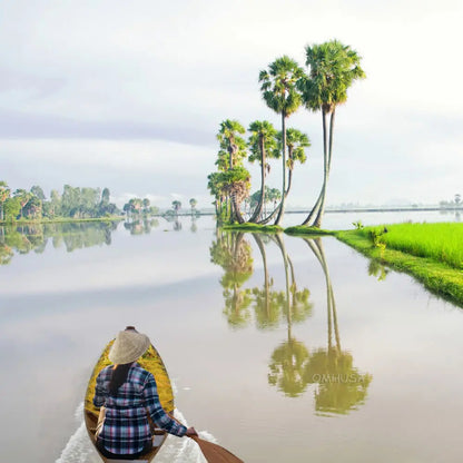 South East Asia Sampan Boat Teal Bottom Thuyen Ba La Tam Ban