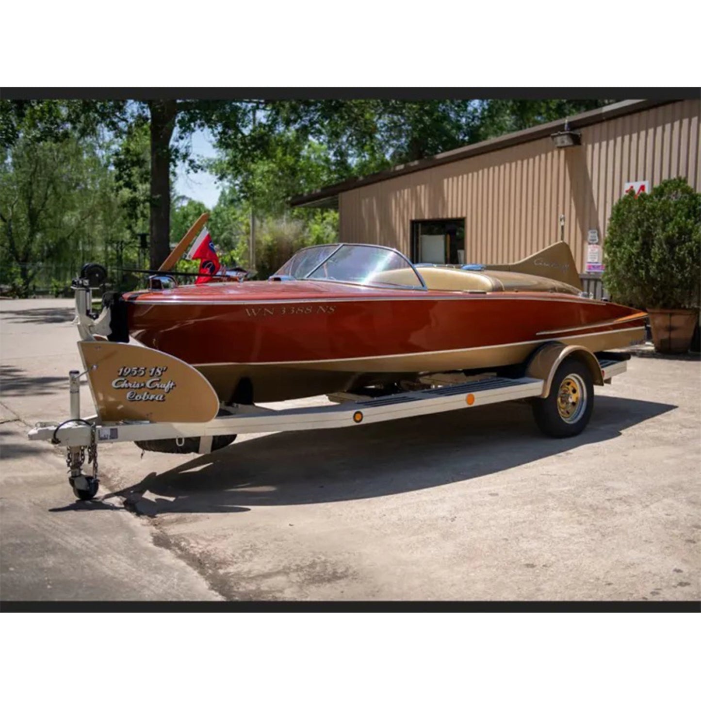 Chris Craft Cobra 18 Ft. Custom Built Relica Boat