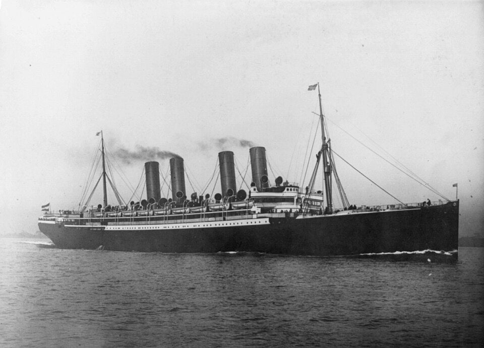 SS Kaiser Wilhelm der Grosse Ocean Liner 30 inches boat model