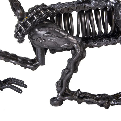 Metal Alien Xenomorph XX121