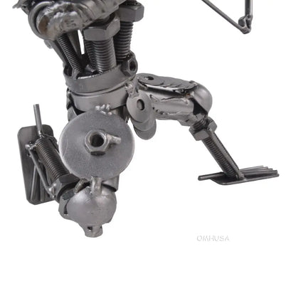 Metal Predator with Bow & Arrow Pose 2