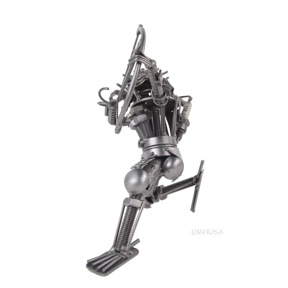 Metal Predator with Bow & Arrow Pose 2