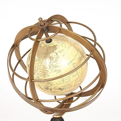 Globe en anneaux de laiton