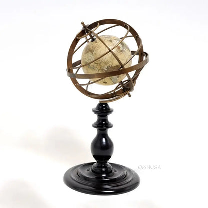 Globe en anneaux de laiton