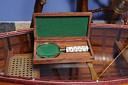 Loupe dans boîte en bois – 4 pouces