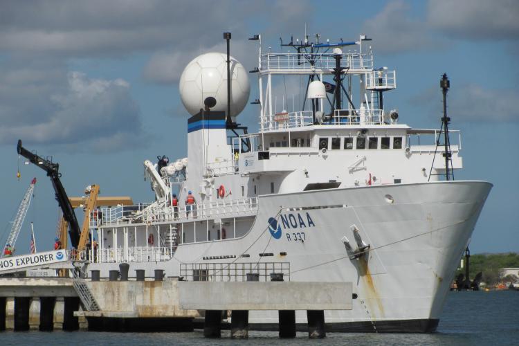 NOAA Ship Okeanos Explorer (R 337) 36 Inches Ship Model