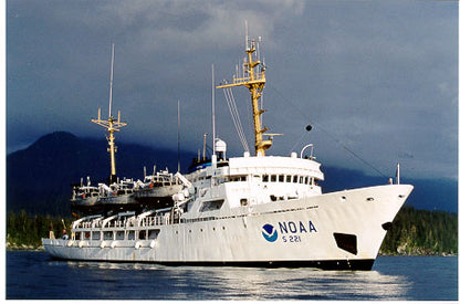 NOAA Ship Rainier (S 221) 30 Inches Ship Model