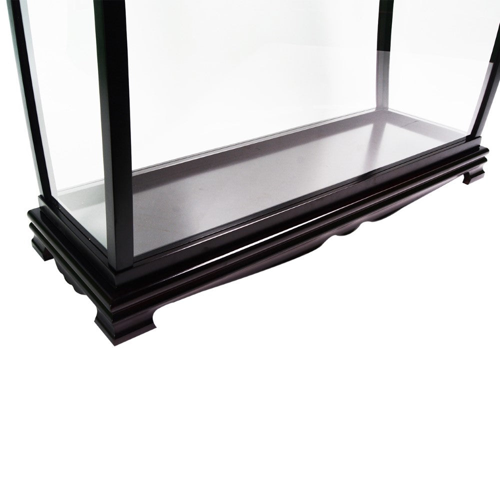 Display case for tall ship medium