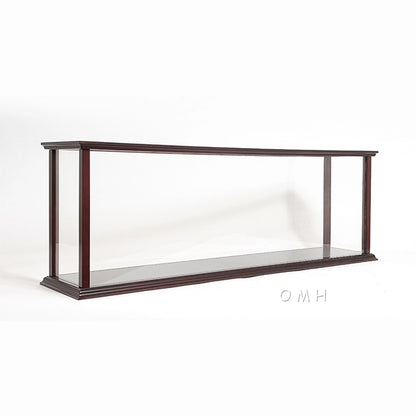 Display Case for Cruise Liner Mid