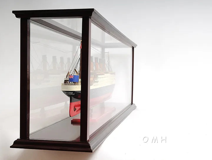 Display Case for Cruise Liner Large