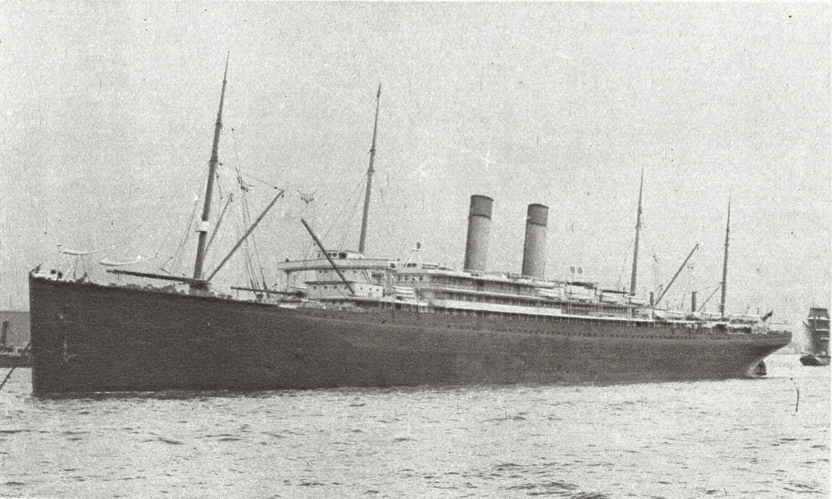 RMS Celtic 36 inches boat model