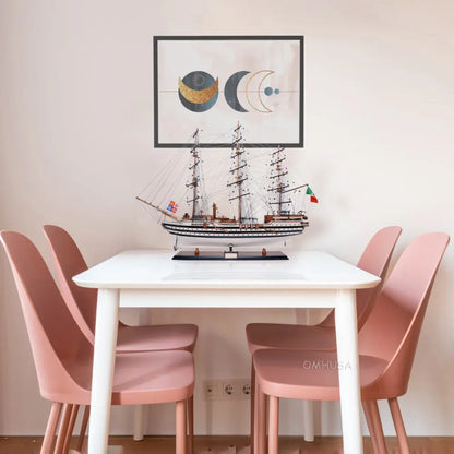 Amerigo Vespucci Painted Admiral Line