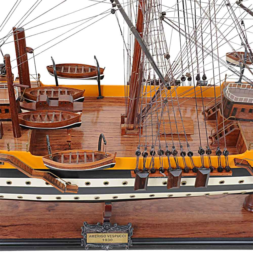 Amerigo Vespucci Medium Admiral Line | New Model