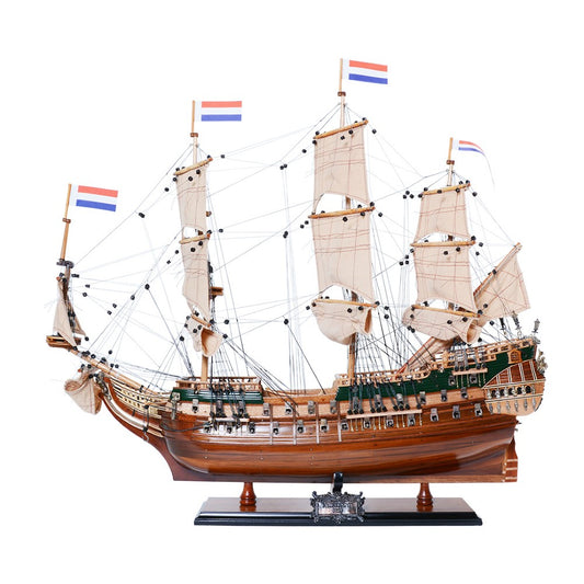 Friesland Medium Admiral Line