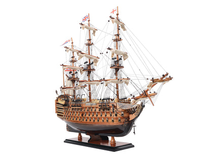 Ultimate HMS Victory Combo: A Model Ship and Classic Hat