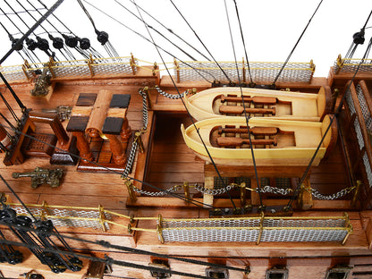 Ultimate HMS Victory Combo: A Model Ship and Classic Hat