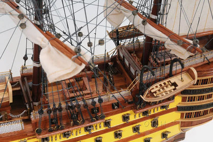 HMS Victory Painted Medium Admiral Line