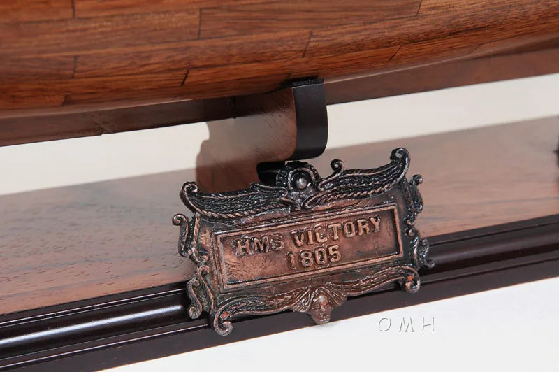 HMS Victory Painted Medium Admiral Line
