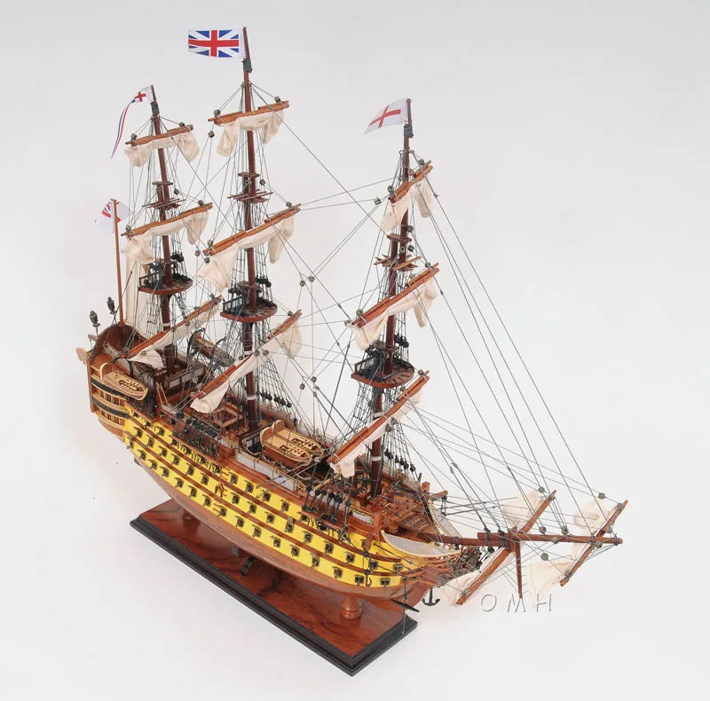 HMS Victory Painted Medium Admiral Line
