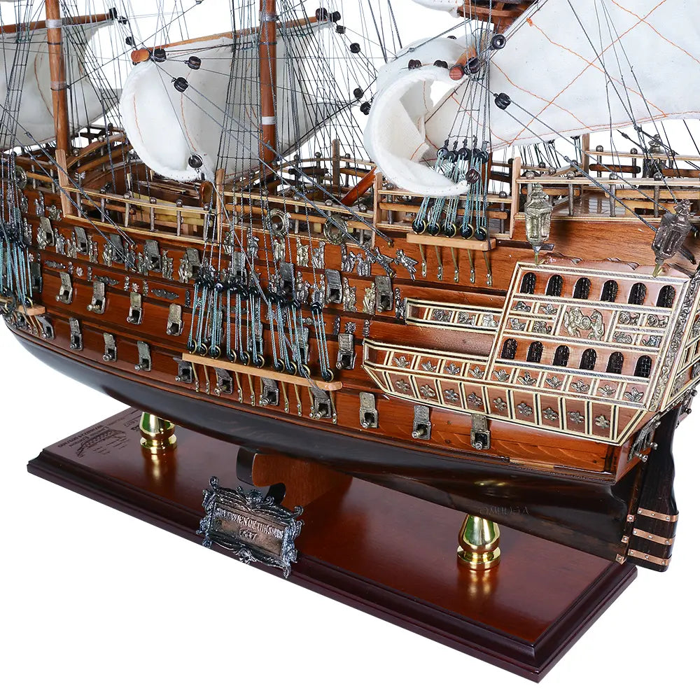 Sovereign of the Seas Medium Downwind Full Sails Limited Edition Only 100 Produced Admiral Line