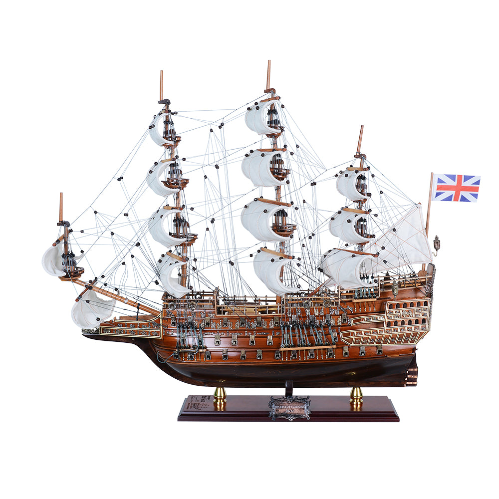 Sovereign of the Seas Medium Downwind Tam Yelken Limited Üretim Sadece 100 Adet Amiral Serisi