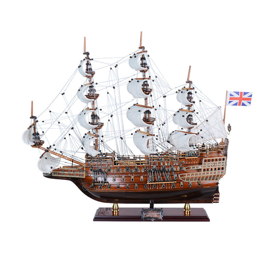 Sovereign of the Seas Medium Downwind Tam Yelken Limited Üretim Sadece 100 Adet Amiral Serisi