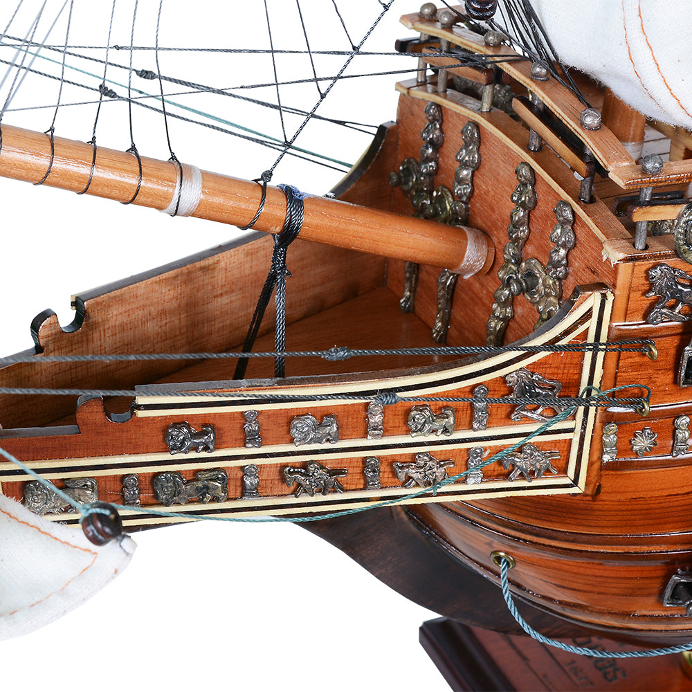 Sovereign of the Seas Medium Downwind Tam Yelken Limited Üretim Sadece 100 Adet Amiral Serisi