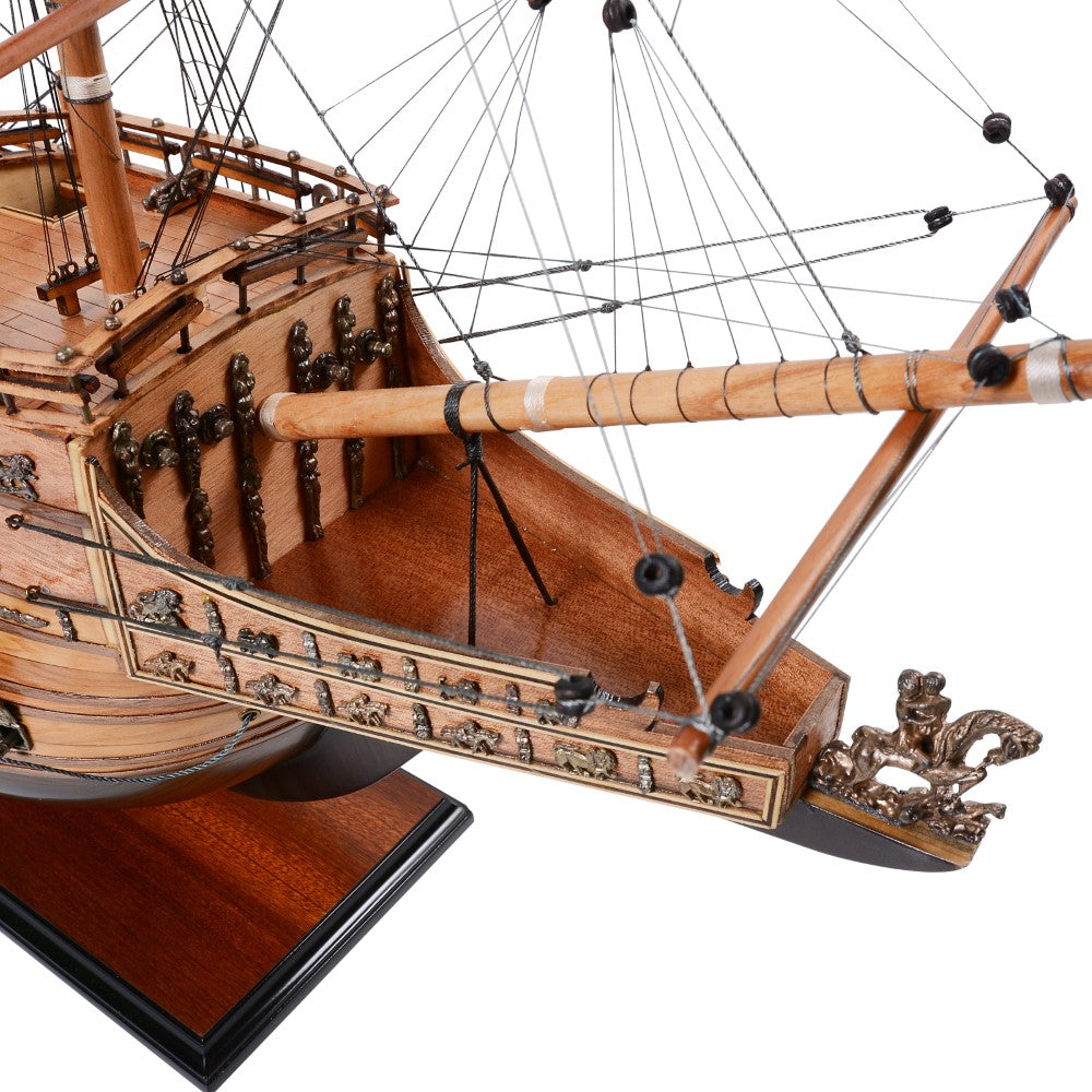 Sovereign of the Seas No Sails