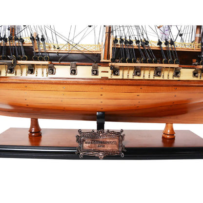Ultimate USS Constitution Combo: A Model Ship and Classic Hat