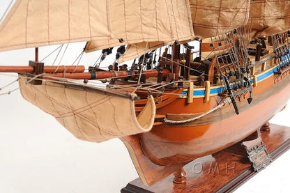 HMS Bounty Admiral Line