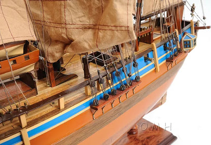 HMS Bounty Admiral Line