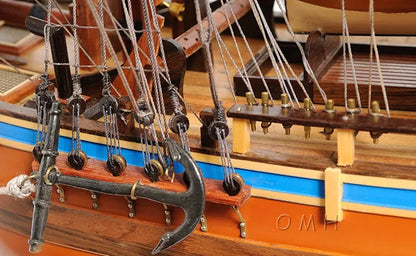 HMS Bounty Admiral Line