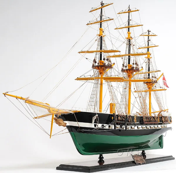 Fregettan Jylland Painted Admiral Line