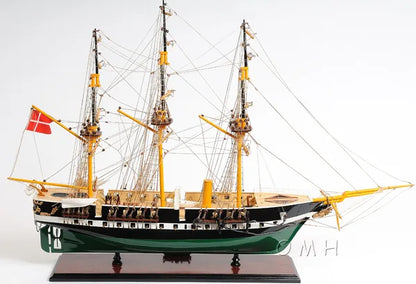 Fregettan Jylland Painted Admiral Line